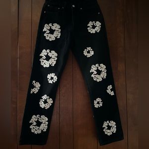 Denim Tears 501 “Cotton Wreath Black” jeans